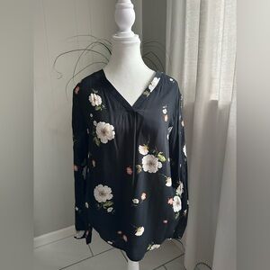 Floral Black Blouse